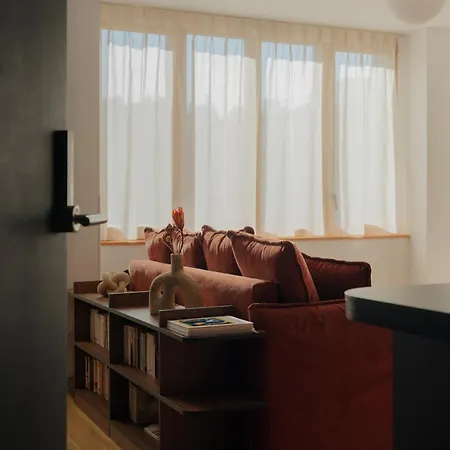 Edgar Hameau - Porte De Versailles Aparthotel 4*