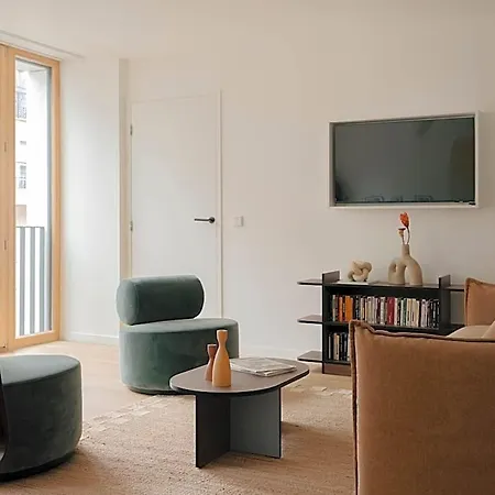 Edgar Hameau - Porte De Versailles Aparthotel 4*