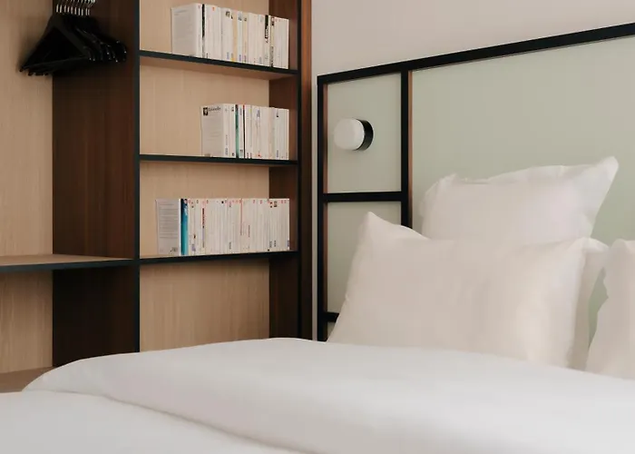 Edgar Hameau - Porte De Versailles 4*